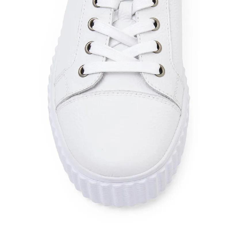 Carina Sneaker in White Leather