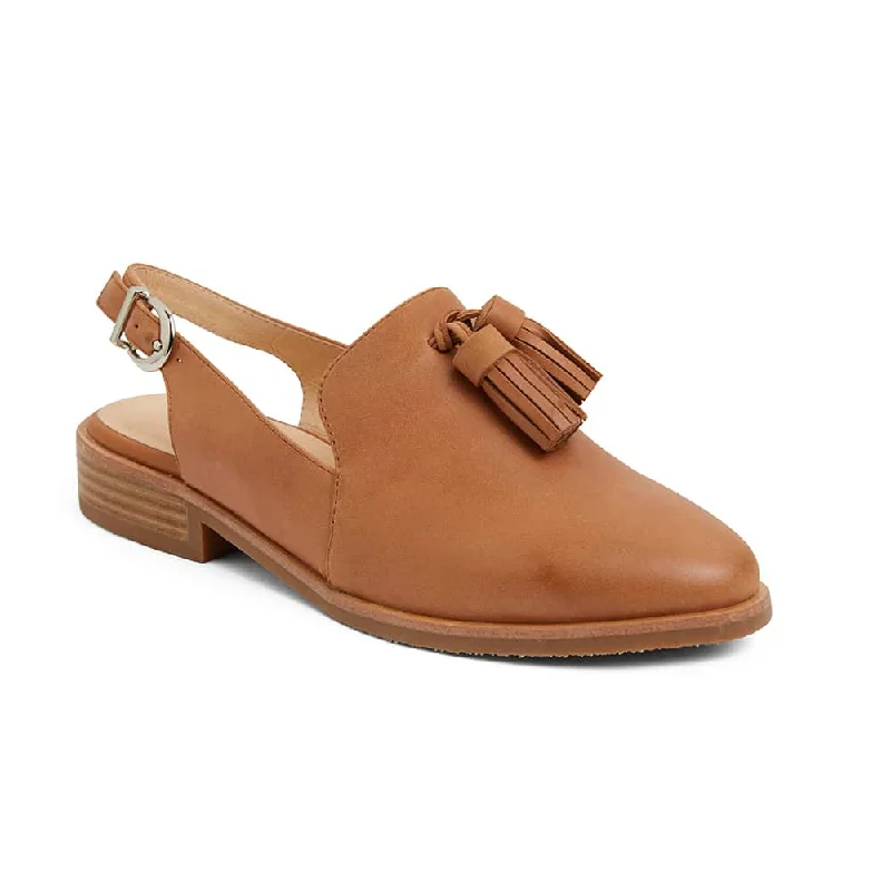 Sabina Loafer in Tan Leather