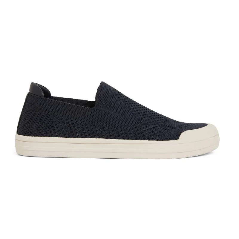 Veneto Sneaker in Navy Fabric