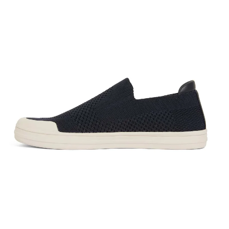 Veneto Sneaker in Navy Fabric