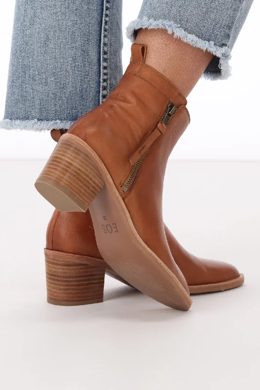 EOS Ciara Boot Brandy