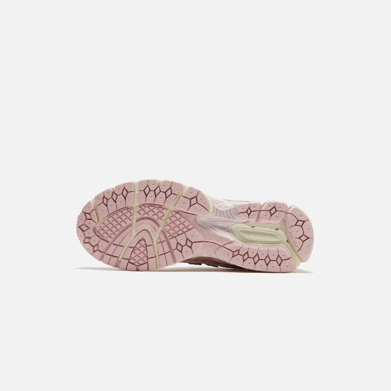 New Balance 1906 - Shell Pink