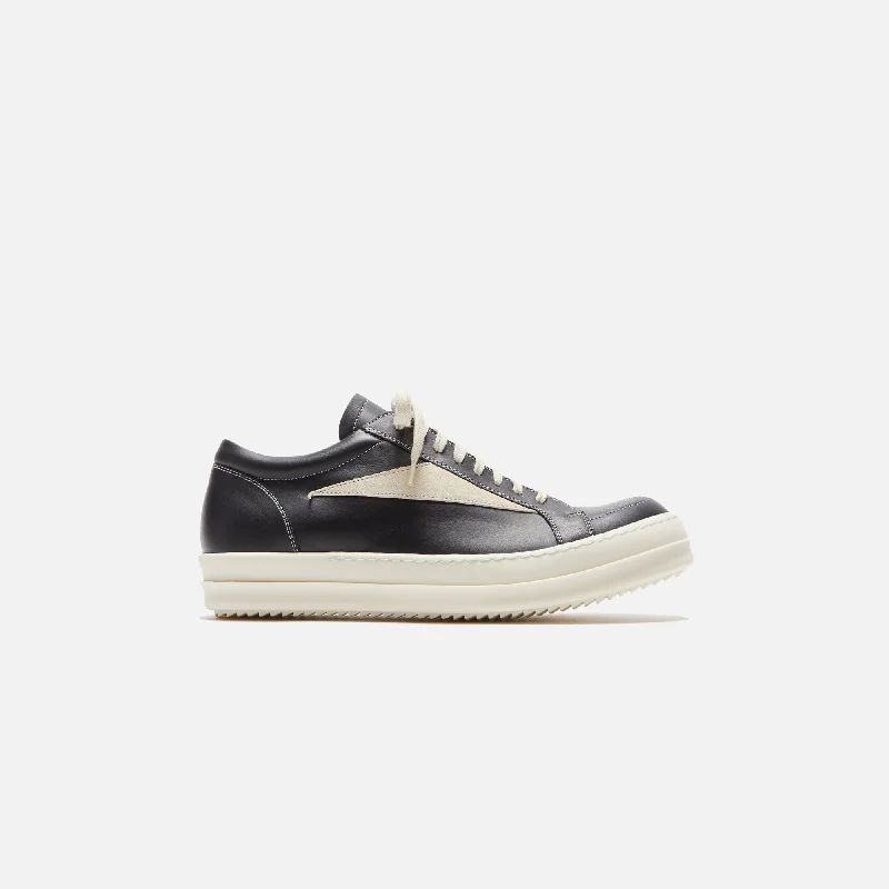 Rick Owens Vintage Sneakers - Black / Milk / Milk Scarpe in Pelliccia