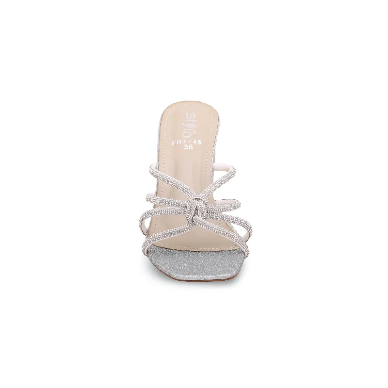 Silver Fancy Slipper FN7745